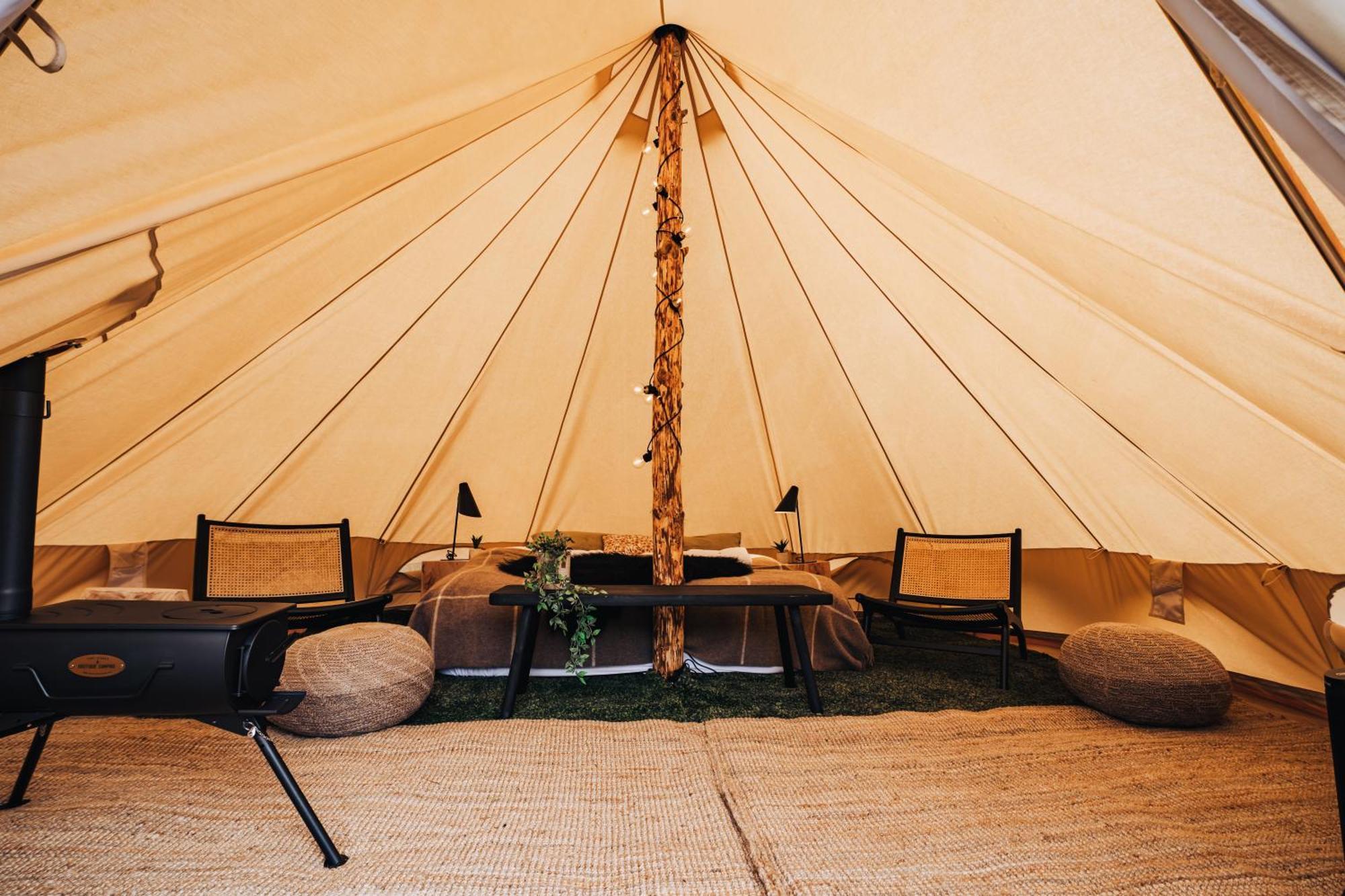 Golden Circle Cozy Tents Luxe tent *